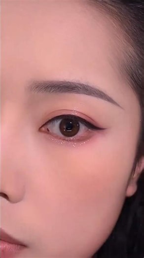 Eyeliner Made Easy 👁️ | Simple Beginner Eyeliner Tutorial | Step-by-Step Eye Makeup Guide #shorts