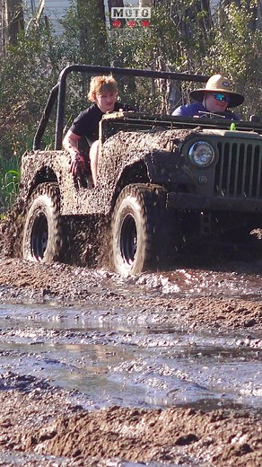 Old School mudding in a Jeep CJ5! #mud #mudding #jeep | Moto Doggo