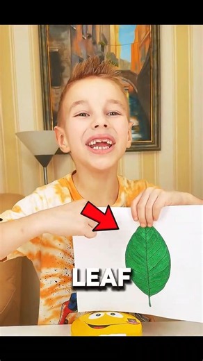 Mom Tried To Draw A Leaf! 😂