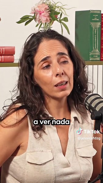 Más Allá del Rosa: La Impactante Historia de Natalia Ortuño