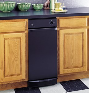 GE Profile™ Built-In 15" Compactor|^|GCG1520FBB