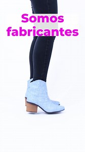 3.8K reactions · 141 shares | Calzado a precio de Mayoreo SOMOS FABRICANTES comienza o surte tu negocio y obtén excelentes ganancias Precio de MAYOREO desde 6 pares surtidos. Tu compra es 100% segura contamos con bodega establecida en Guadalajara calle Dr. R Michel #621 donde puedes venir a recoger tu pedido o envíos a cualquier parte de México. Pide mas información y catálogos gratis WhatsApp 33 1228 1468 | Fabricantes de calzado mayoreo | Facebook