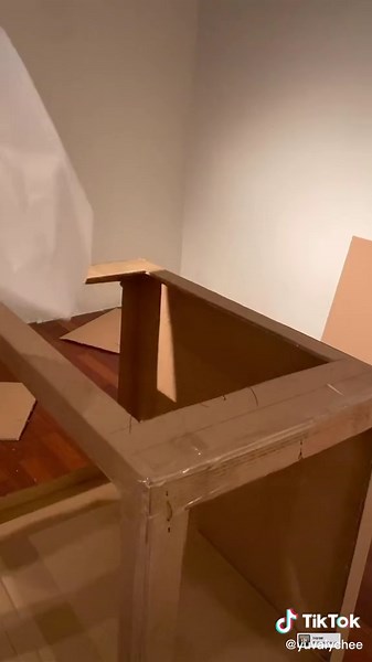 DIY Light Box for Photography Tutorial