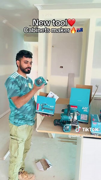 Lets start 🔥 #cabinetmakertatneit #kitchencabinetmaker #students #haryanvi #aussicabinetmaker #tiktokexplore #follow