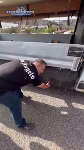 168K views · 4.1K reactions | Why Israel has checkpoints: Israeli police thwart a major illegal entry attempt by a group of Palestinians! These checkpoints are in place to ensure the safety and security of all people in the area. | Hananya Naftali | Facebook