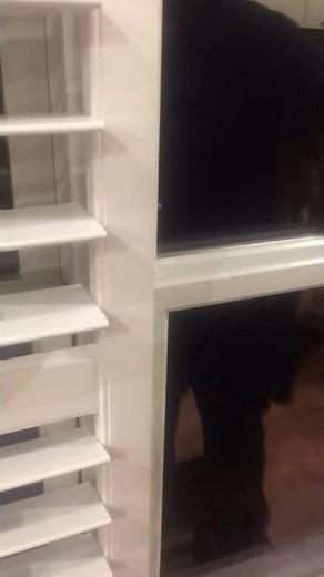 Quick demonstration & important tip on how to open & close double hung Andersen windows for cleaning