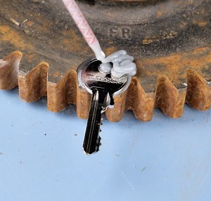 1.3M views · 5.8K reactions | Savvy Repair Tricks That Will Transform Your Projects | 5-Minute Recycle | Facebook