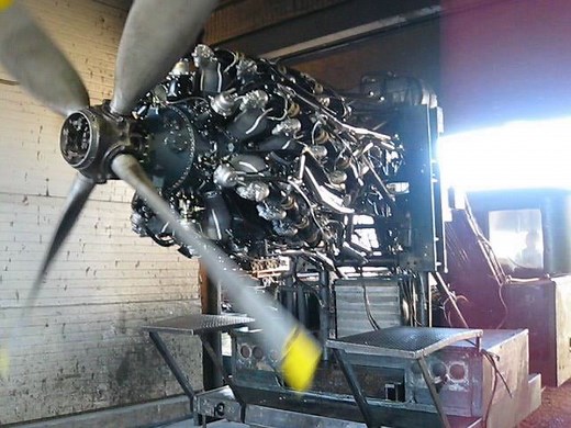 Pratt & Whitney R-4360-20 first start