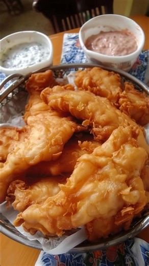 "I didn’t tell anyone it was homemade until they were done licking their fingers. The look on their faces? Priceless." Recipe in First Coʍmеոτ 👇 | Easy Recipes