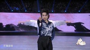 6.8K views · 1.8K reactions | [SNG2021] Stage Điểm Nhãn - Lưu Vũ đẹp trai yyds Trời ơi anh Vũ, anh đến lấy trái tim của tôi đi rồiiiii Nghe vẻ Điểm Nhãn lên sân khấu chỉ có dance thôi các chị ạ. | Lưu Vũ Fanpage - 刘宇 | Facebook