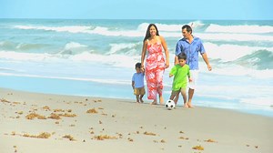 12 Fun Beach Games for Families