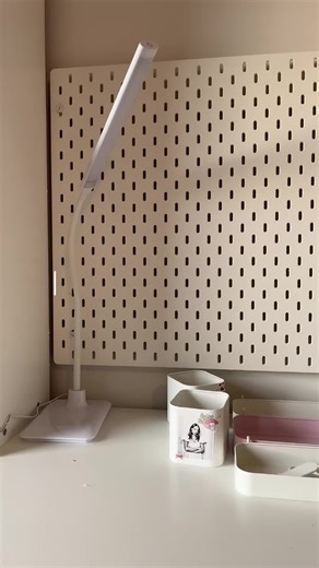 Creative Desk Decoration Ideas for a Stylish Workspace