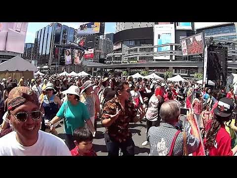 Flash Mob Maumere Dance Storms the Busiest Public Space in Canada