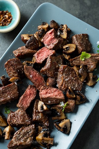Best Air Fryer Steak Bites Recipe with Mushrooms in 10 minutes