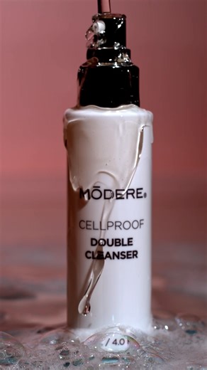 ✨🎀 The cool girl of skincare 🎀✨ – Meet the Modere CellProof Double Cleanser, a two-in-one, oil-to-foam cleanser that utilises potent botanicals to remove several types of impurities without stripping the skin's moisture barrier. Start your routine with the perfect first step for a fresh, clean glow that preps your skin for the benefits of BioCell Collagen CG®! 🥰 P.S. Treat yourself this Valentine's – select CellProof Collections are 10% OFF come with exclusive gifts to make your self-love rit