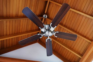 Is Your Ceiling Fan Chain Stuck? (We Have An Easy Fix)