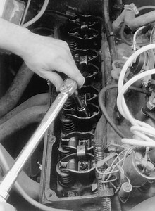 AMC 304 Retainer Stud Torque Specs - Too High?