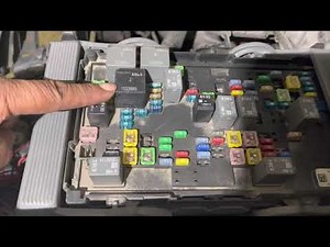 2008 Chevrolet Silverado 4.8L coolant temperature sensor and fan relay location