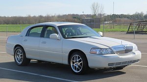 The World Needs More Supercharged Lincoln Town Cars - Jalopnik