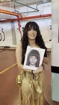 Getting streamers to sign their old photos