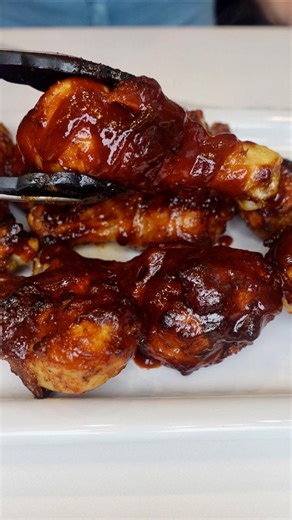 Tasty on Instagram: "These air-fried BBQ Chicken drumsticks are so delicious and simple to make. Cook up a batch and serve with potato salad or baked beans, or shred the meat for a quick salad. Thanks to @winnyhayes 🍗 Ingredients BBQ Rub ⅓ cup brown sugar 2 tsp kosher salt 2 tsp black pepper 2 tsp garlic powder 2 tsp onion powder 1 tsp dry mustard 1 tsp chili powder 2 Tbsp smoked paprika Drumsticks 8 chicken drumsticks 2 tablespoons neutral oil BBQ Sauce 1 cup ketchup ⅓ cup molasses ½ cup brown