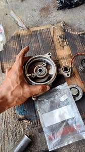 Untuk tutorial ganti seal waterpump jup mx vixion xabre r 15 itu sama saja ya dan bisa saling subtitusi #bengkel #otomotif #tutorial | Belajar Mekanik Dari NOL