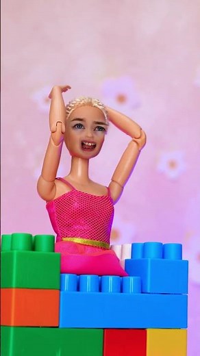 😎 The funniest doll fail ever! Funniest comment gets pinned!
