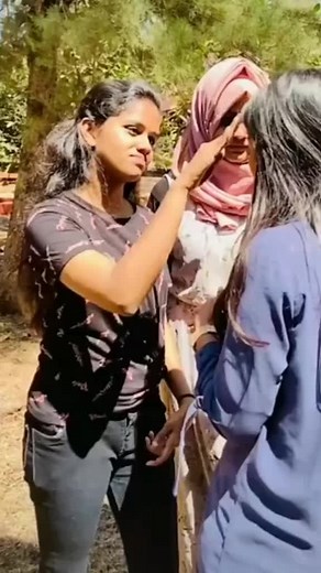 when my crush see to me. 🙈😘😘 #mine 💙 #bae #love #feel #attitudeboy #modelpavan1 #tiktokindia #telugu #UPIChalegaChallenge #HandWashChallenge