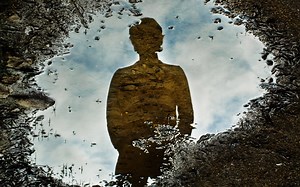 The psychology of emotional mirroring - and how to stop it