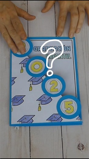 🎁 Tutorial and template: DIY graduation card 🎓