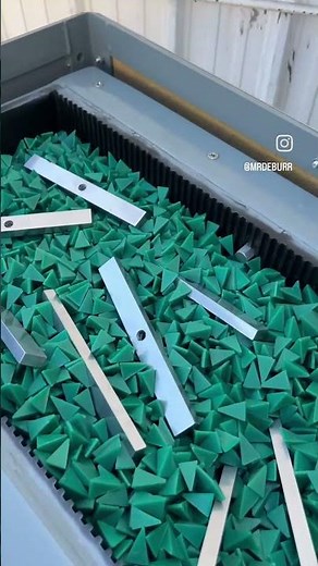 The New Mr. Deburr QDB3 (portable 3 cubic ft) Vibratory Tumbling Machine