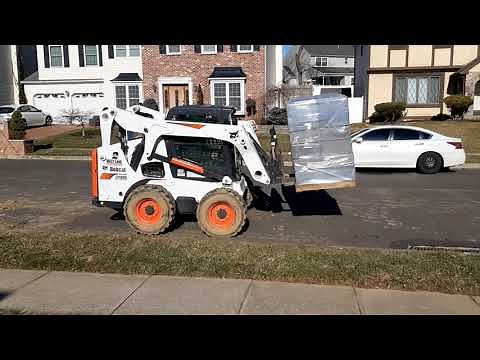 Bobcat T66 vs S650 Lifting Comparison