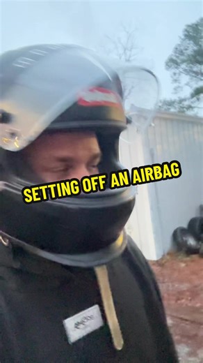 Each test I feel less and less safe with these things 😂 | airbag