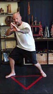 BEGINNER'S GUIDE TO SILAT - Basic Stances & Footwork