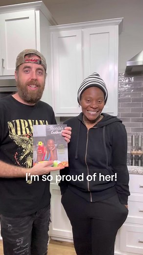 Shonda's Vegan Cookbook: Now Available!