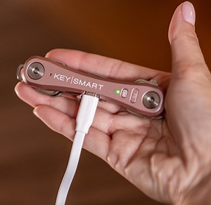 1.3K views · 216 reactions | Your Keys...Organized, Never Lost & ROSE GOLD! The KeySmart Pro with Tile™ is now Available in Gold & Rose Gold. Love Your Keys Today - Limited Stock Won’t Last Long. Shop at www.GetKeySmart.com/Gold ✅Find Lost Keys With Your Phone ✅Organize Your Existing Keys ✅Save Space In Your Purse ✅Find The Right Key Quickly ✅Free Bottle Opener Included ✅Always Be Prepared: Add KeySmart Accessories | KeySmart | Facebook
