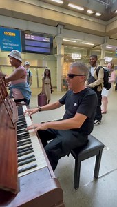 vibing to boogie woogie stomp | Dr K Boogie Woogie