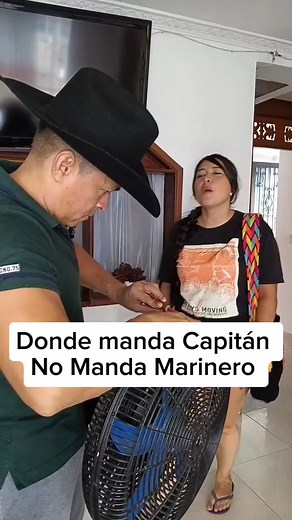 1M views · 12K reactions | Donde Manda Capitán No Manda Marinero, #Capitan #mascriollopadonde #liderazgo #Jefe #saserdocio #hogar #pareja #humor #risas #carcajadas #chistes #viralreels #seguidores #parejasdivertidas | Mas Criollo Pa' Donde | Facebook