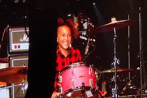 Nandi Bushell Finally Joins Foo Fighters in Concert  │ Exclaim!