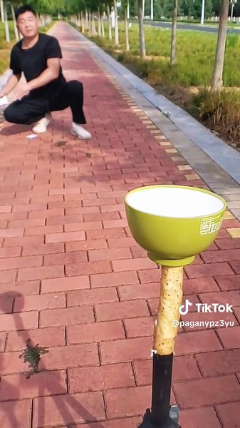 Mastering Flying Card Skills: Tricks and Techniques