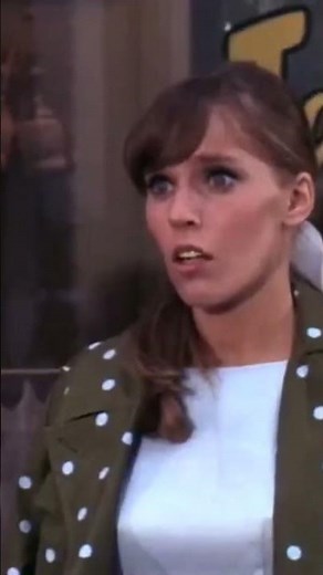 The Monkees sing "I'm a Believer" 1966