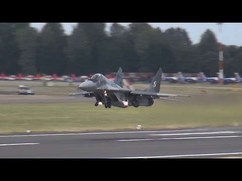 MiG 29 Fulcrum Full Display RIAT 2015