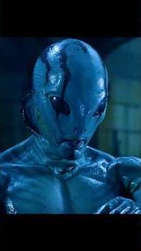 Hellboy (2004) | Abe Sapien's Battle with Sammael Eggs