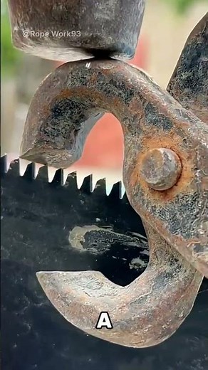 The Stranger Who Texted Me #RedditStory #Shorts Have you ever been warned by a stranger?