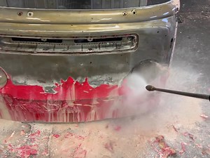 Pressure washing the 1969 vw bus after it’s chemical bath! #volkswagen #volkswagenbus #volkswagen_combi #Motoring #Automotive #CarGuy #MotorSport. #ClassicCar #TopGear #RaceCar #oddlysatisfying #clean #cars #car #classic #classiccars #chemicaldipping #acid #alkaline #restoration #powerwashing #classic #paint #rust #pressurewashing #powerwashing | Minute_of_dangle