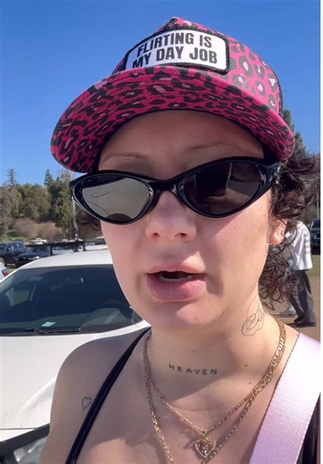 Exploring the Rose Bowl Flea Market: A Funky Adventure