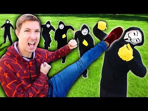 CWC vs HACKERS in Real Life NINJA BATTLE Royale (Project Zorgo Chase Us & We Defend Safe House)