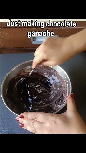 Easy Chocolate Ganache Recipe | Smooth & Glossy Ganache at Home 🍫