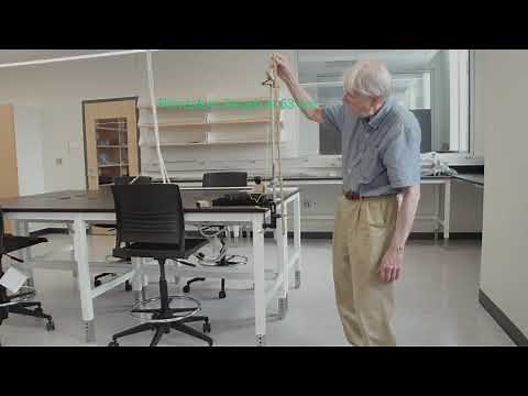 Simple Pendulum Physics Lab Experiment