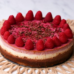 Swap out cream cheese for Greek yoghurt in this chocolate raspberry cheesecake recipe! 🍰 Recipe: https://tasty.co/recipe/raspberry-chocolate-greek-yogurt-cheesecake | Tasty UK
